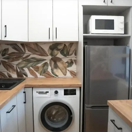 Mound Apartment